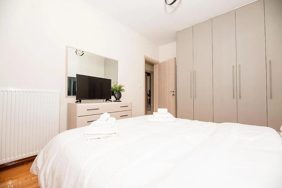 Central Luxury Apartment Thessaloniki